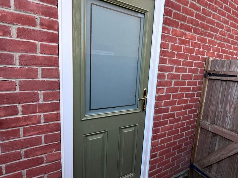 Composite door installation - Blue Light Windows